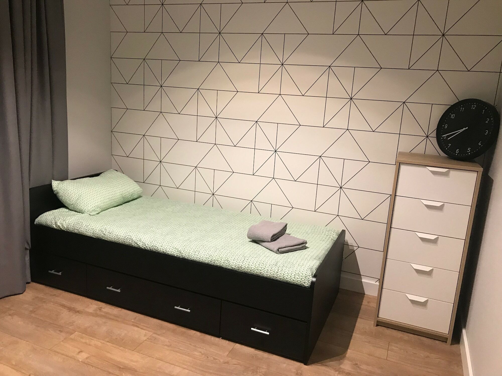 Crystal Guesthouse ワルシャワ エクステリア 写真